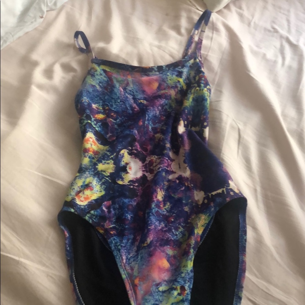 Super cute Jolyn tie back swimsuit